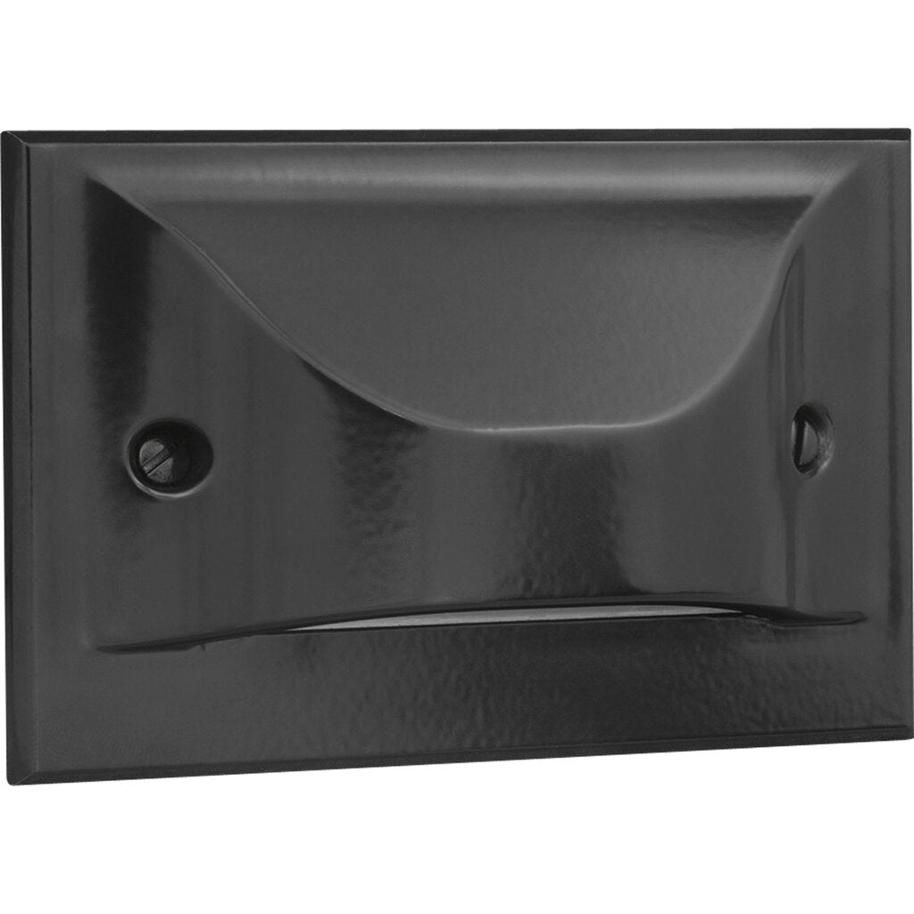 Progress Lighting P6832-3130K 4.5W LED Fixture The 3000K step