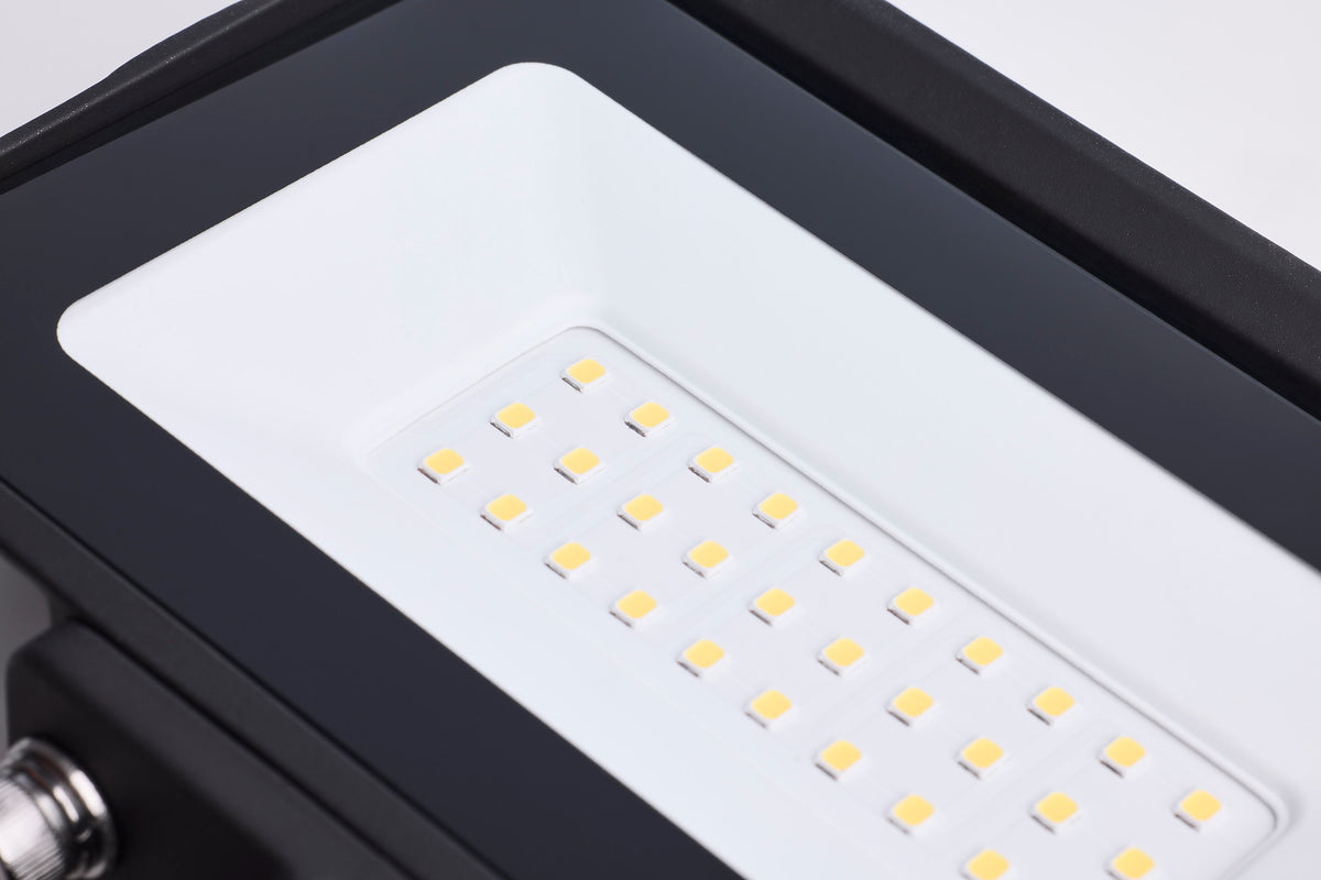 Nuvo 65-725 15 Watt LED DOB Tempered Glass Flood Light, 4000K CCT, Bronze Finish