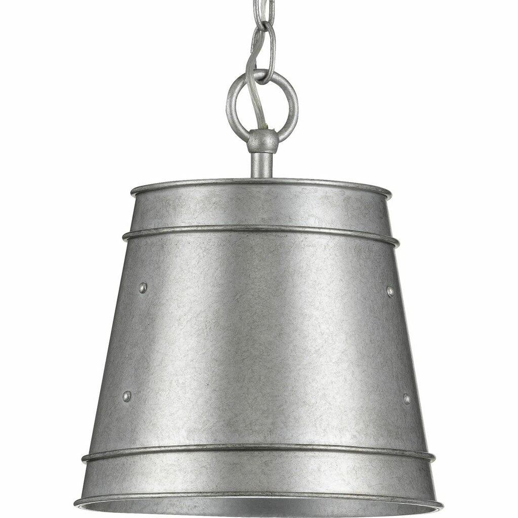 Progress Lighting P500226-141 Fixture Create a countrified home that
