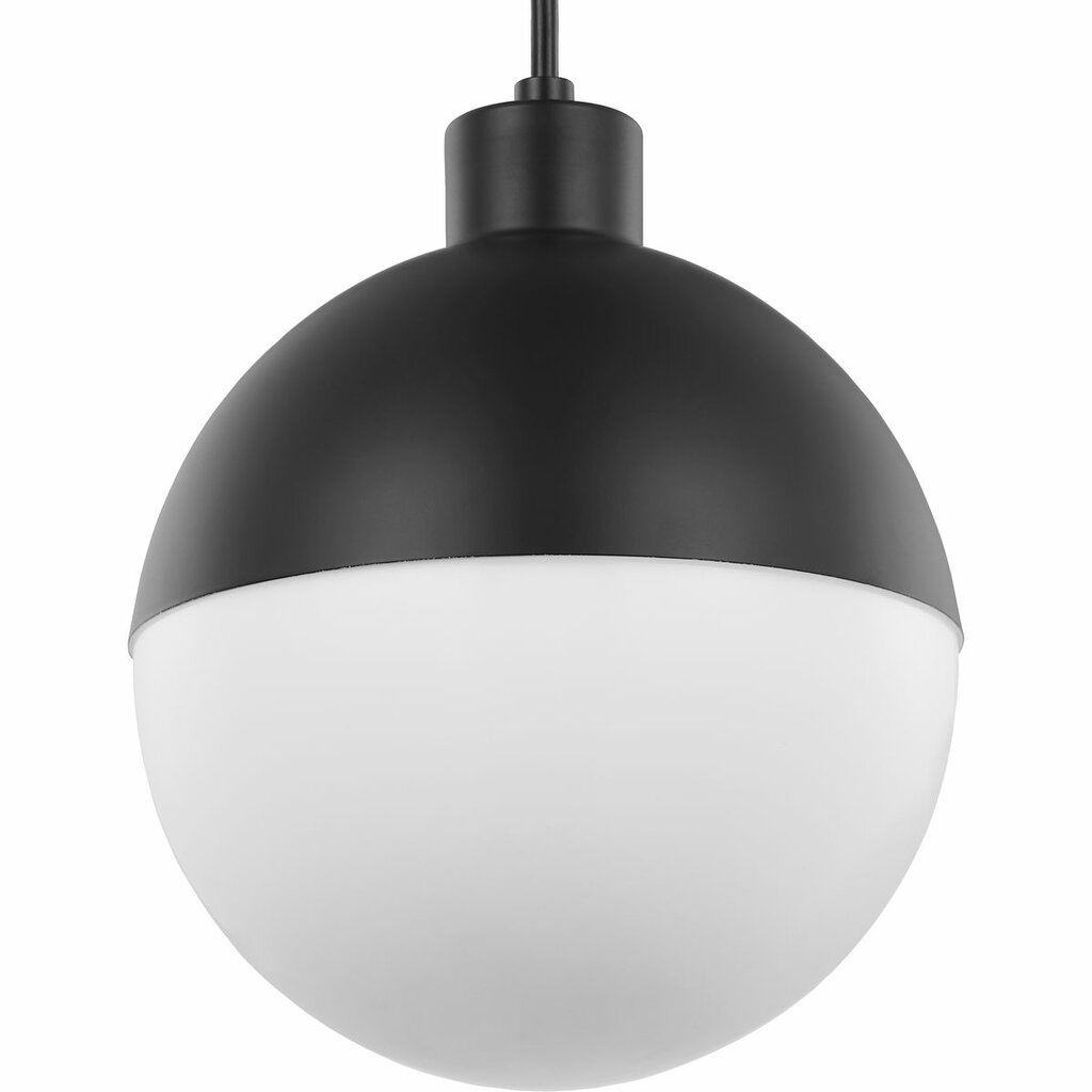 Progress Lighting P500147-031-30 Fixture A distinctive classic globe