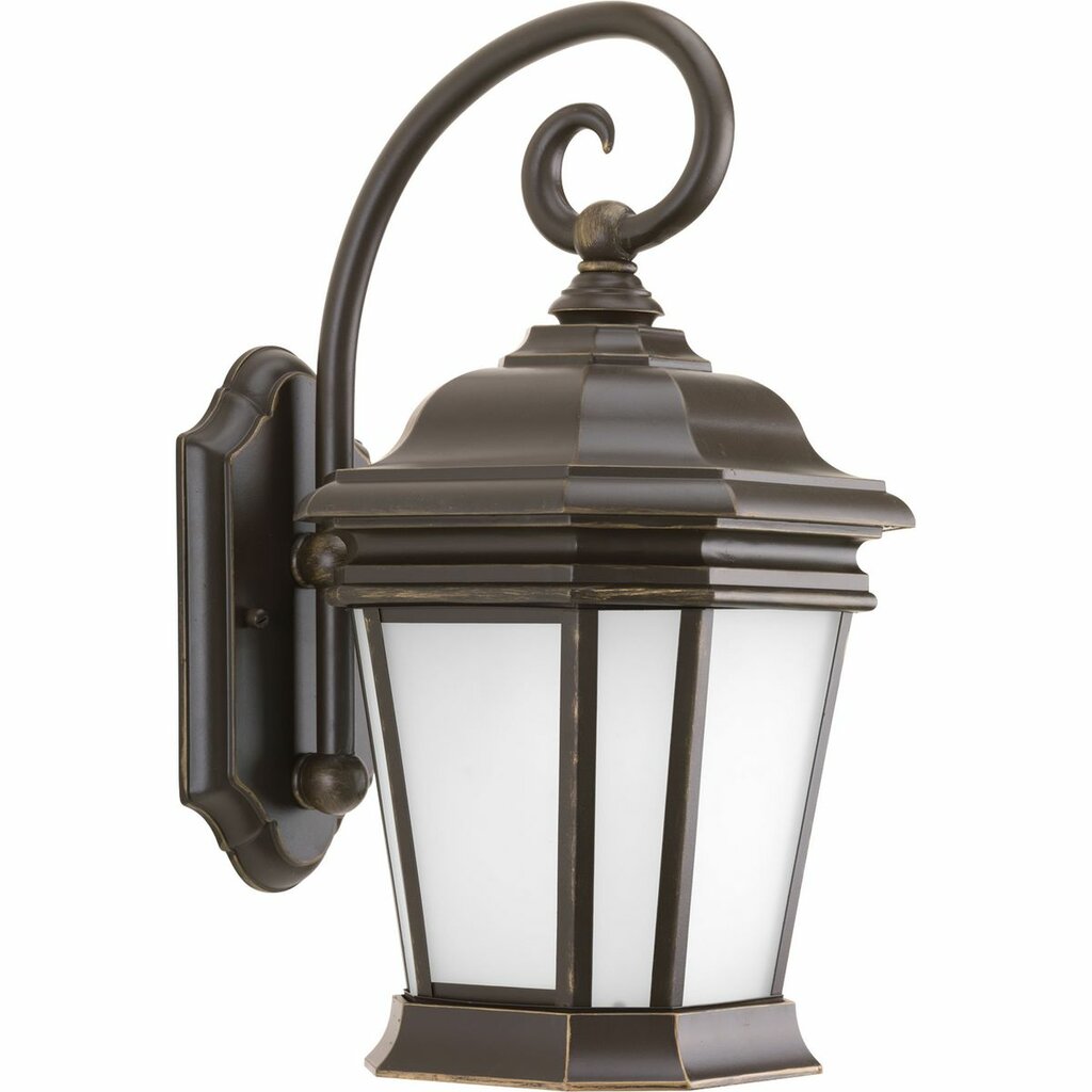 Progress Lighting P5686-108MD Fixture This wall lantern offers updated