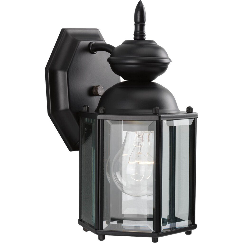 Progress Lighting P5756-31 Fixture Brighten your outdoor space with