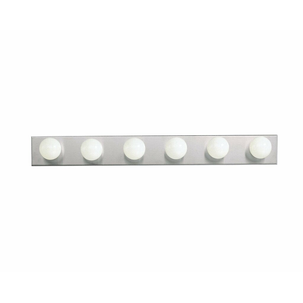 Kichler 626NI Fixture This simple 36in. wide bath bar features our