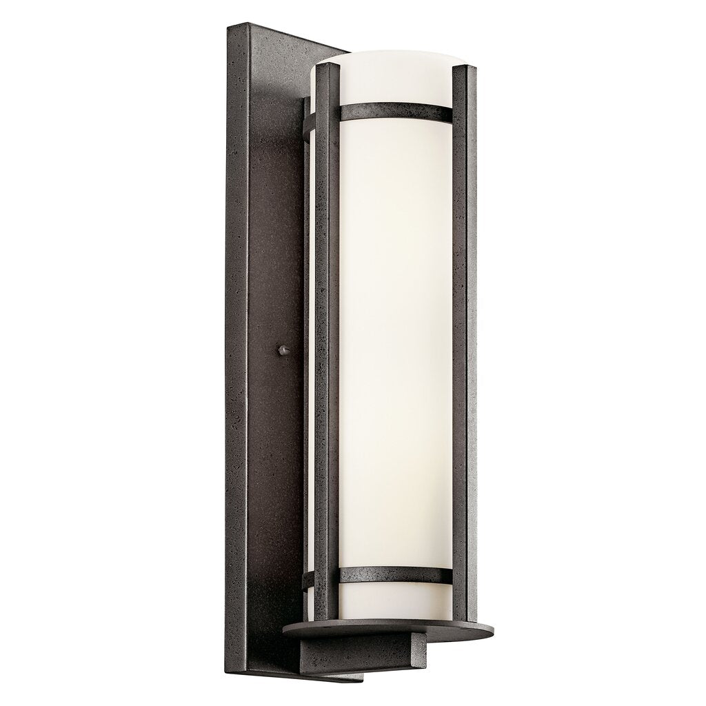 Kichler 49120AVI Fixture The lodge-style Camden(TM) collection draws