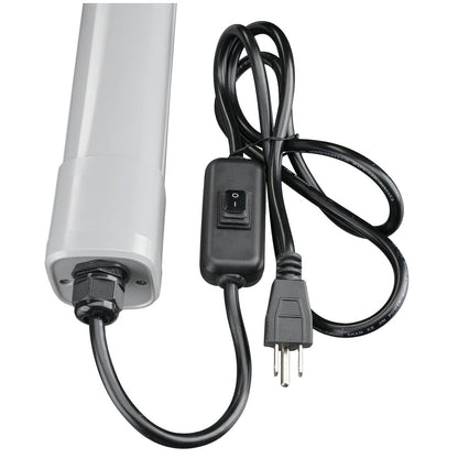 Eti VT-4FT-3600LM-8-40K-SV-N 31.7W LED HardWire Plug In Dimmable