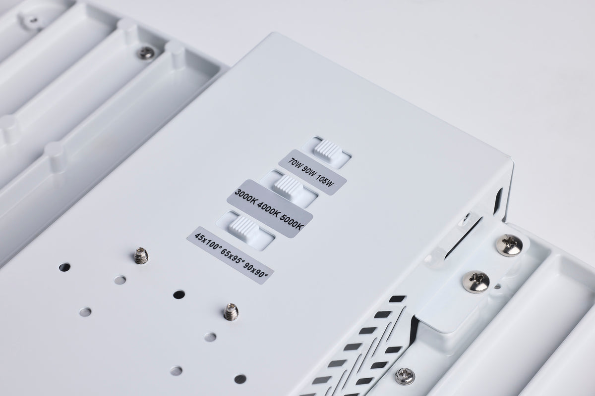 Nuvo 65-1510 LED Linear High Bay, 105/90/70 Wattage Selectable, 3K/4K/5K CCT Selectable
